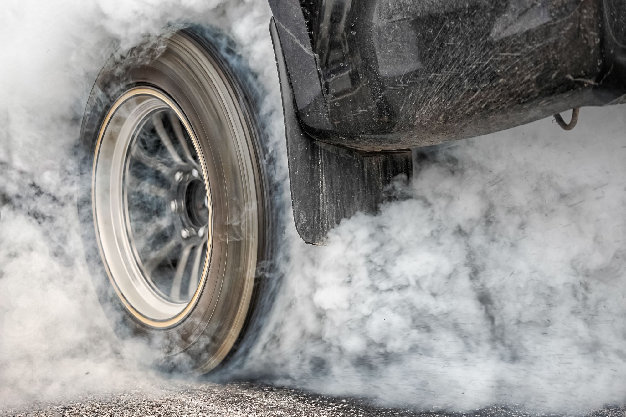 Runway Rumble: Drag Racing, Car Show & Hot Wheels Showdown